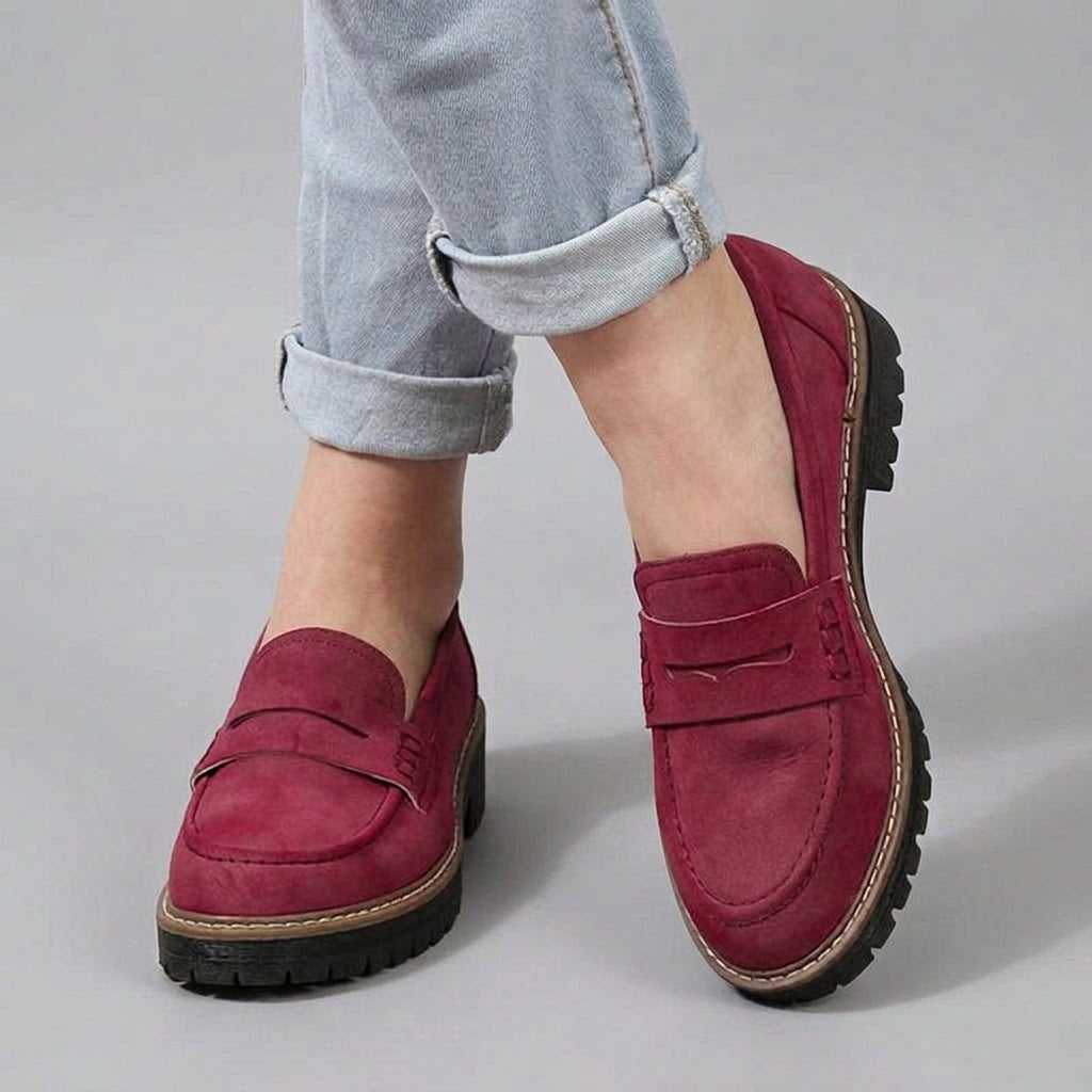 Laura | Ajattomat Loaferit Liukumattomalla Pohjalla