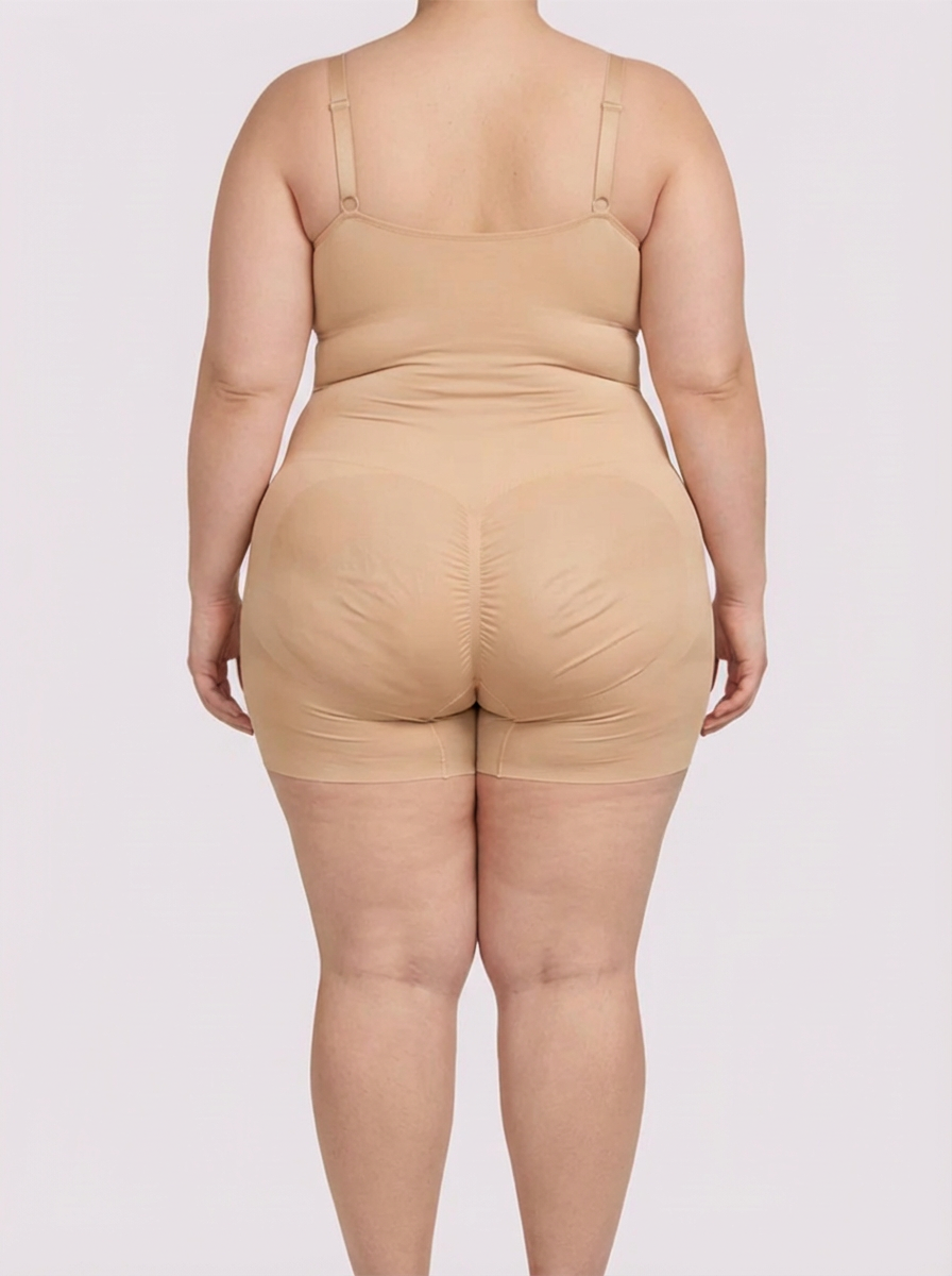 Pia | Muotoileva Body Sukkahousuilla