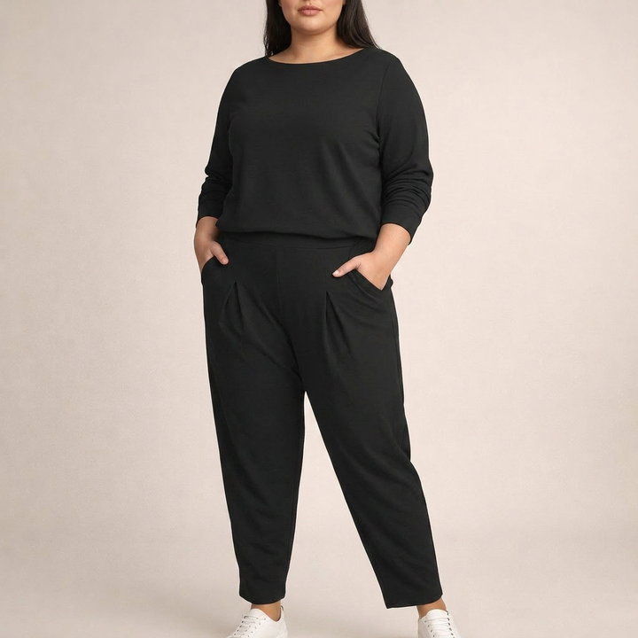 Maria | Minimalistinen Setti Laskoshousuilla