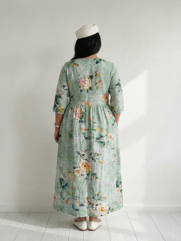 Kirsi | Kerroksellinen Tilkkukuvioinen Midimekko