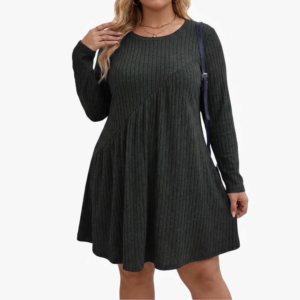 Suvi | Tyylikäs Minimalistinen Mekko Joka Tilaisuuteen