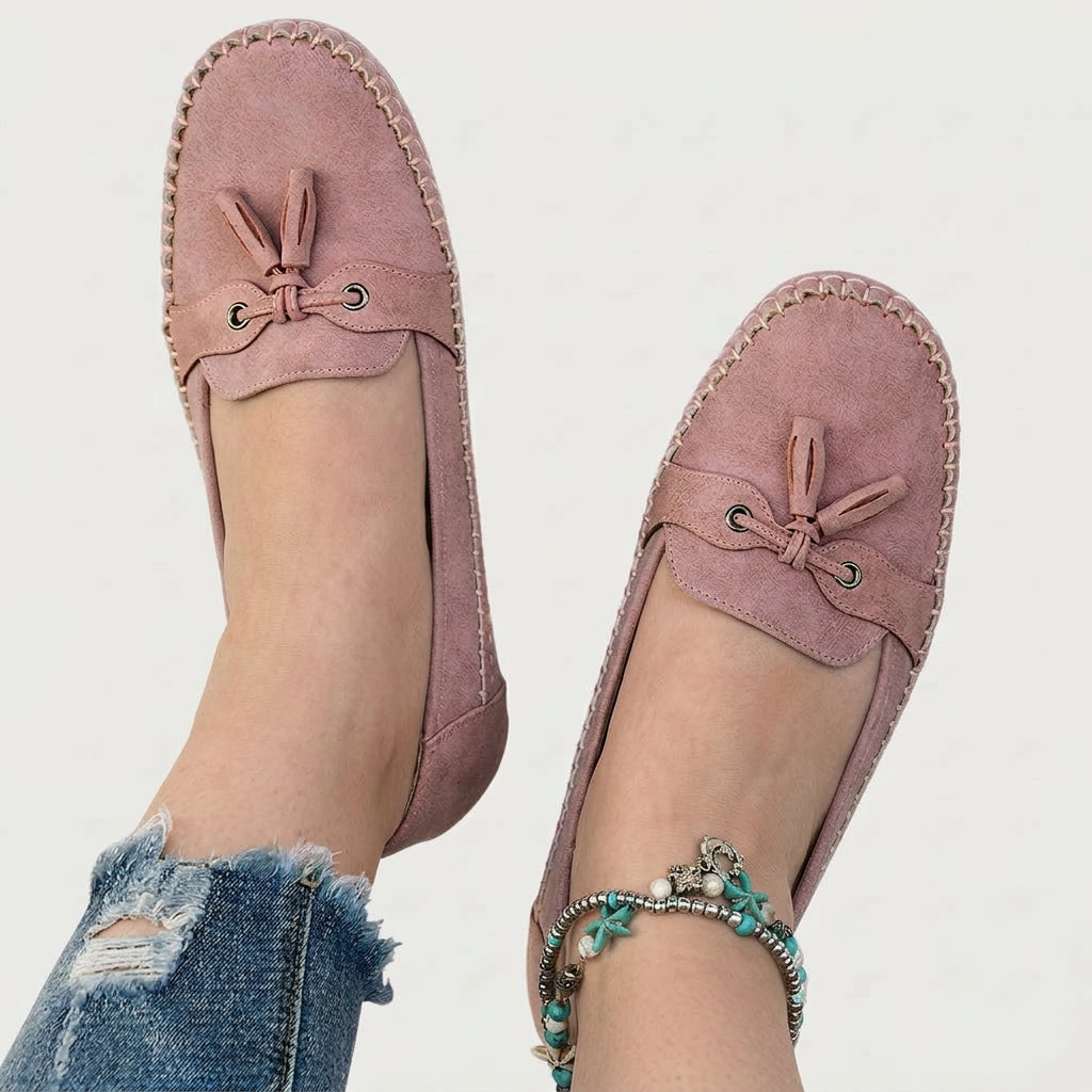 Kirsi | Pehmeät Chelsea-loaferit Kaarituella
