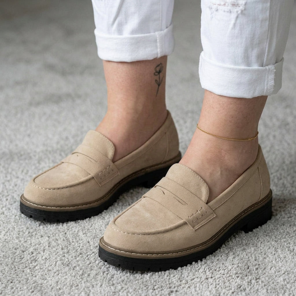 Helmi | Joustavat Loaferit Liukumattomalla Pohjalla