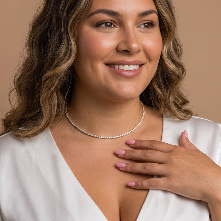 Henna | Hienostunut Kaulakoru Lahjaksi