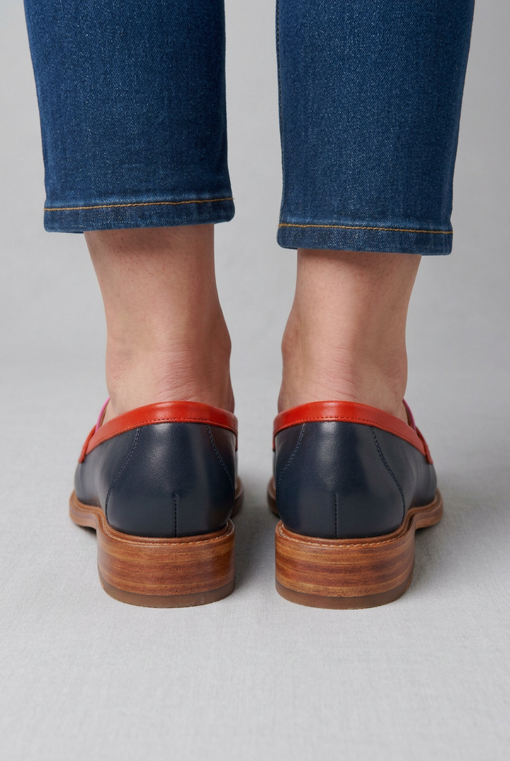 Krista | Värilohkoloaferit Koristeremmillä