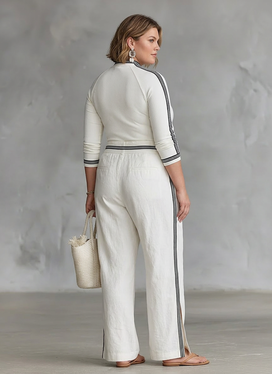 Urheilullinen Collegesetti Korkealla Kauluksella
