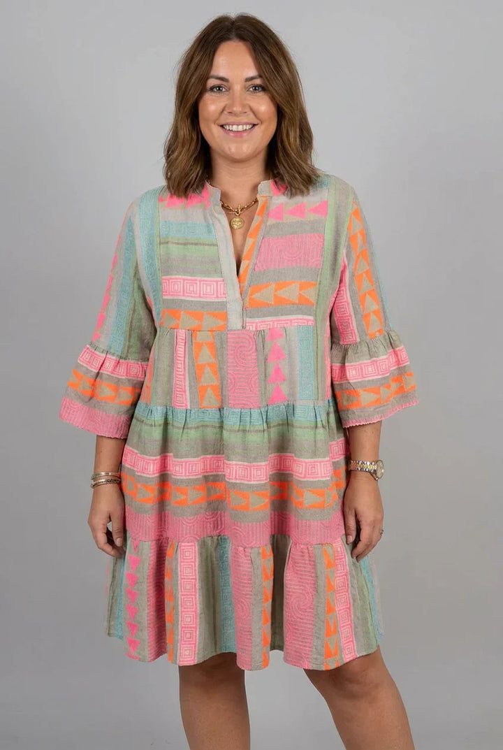Kaisa | Vintage-tyylinen Printtimekko V-aukolla
