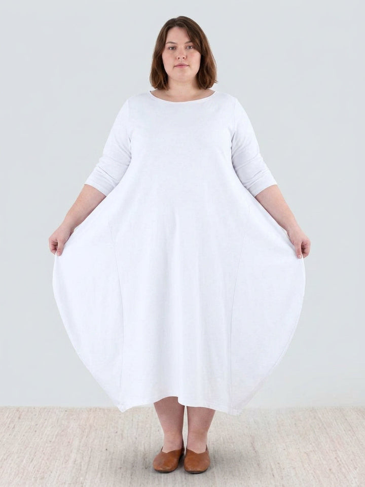 Heidi | Boheemi Lattiapituinen Mekko Pitkillä Hihoilla