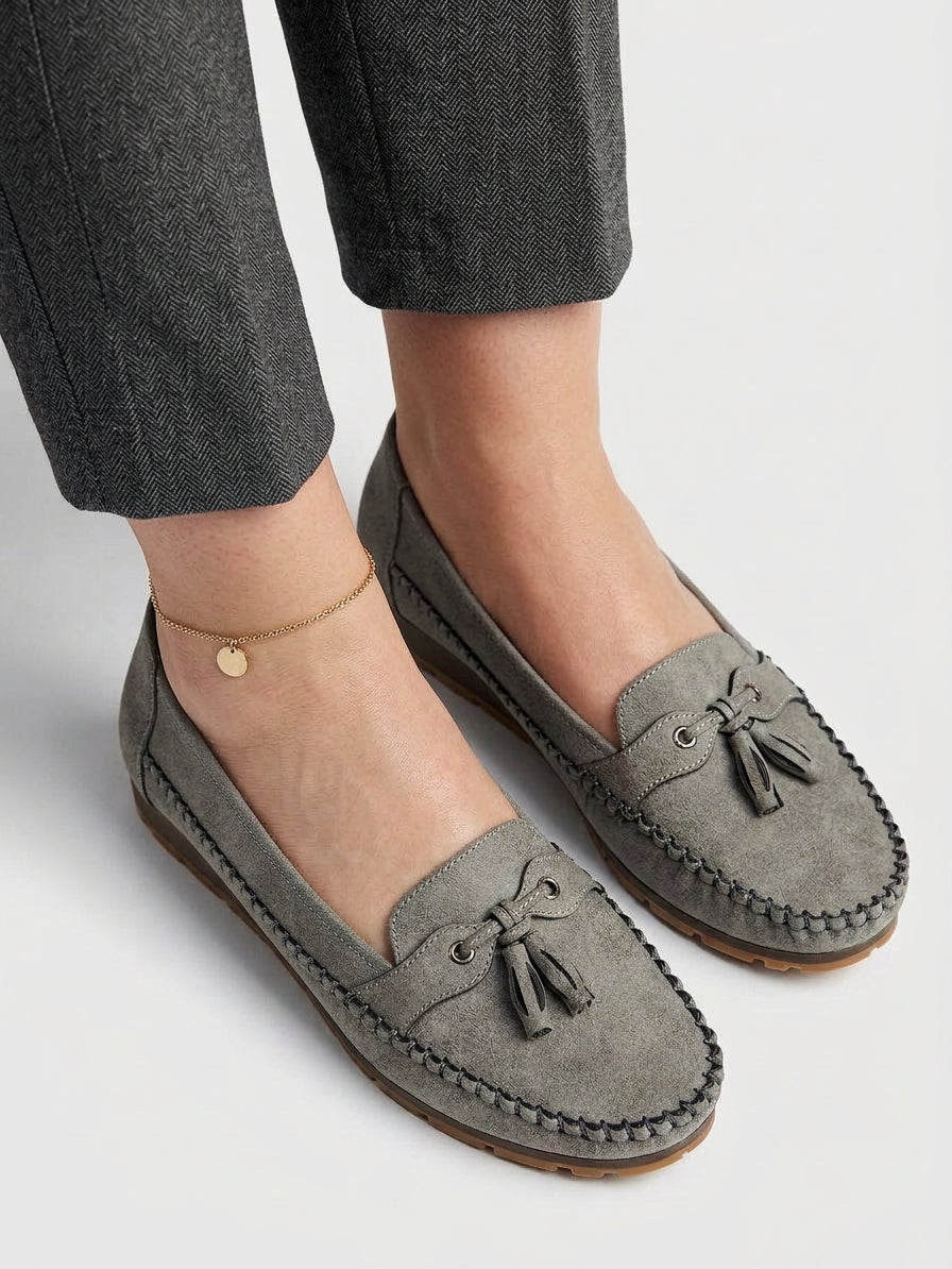 Kirsi | Pehmeät Chelsea-loaferit Kaarituella