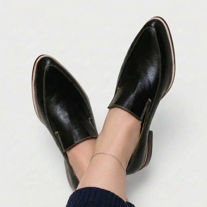 Leena | Ajattomat Ortopediset Loaferit